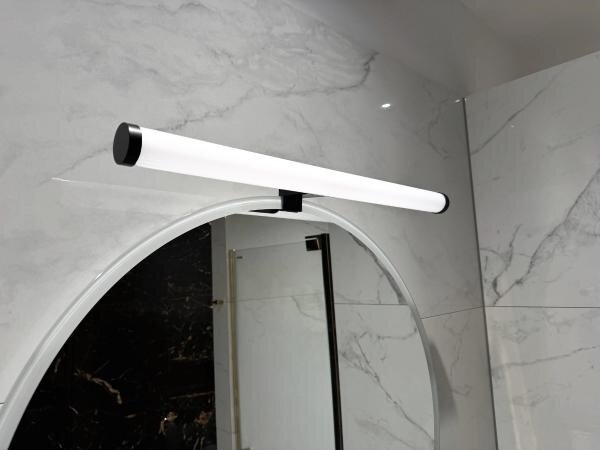 LED kúpeľňové osvetlenie zrkadla LED/12W/230V 59,5 cm IP44 čierna