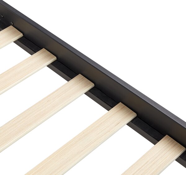 Posteľ čierna kovová 140 x 200 cm posteľný rám drevený lamelový rošt z topoľového dreva industriálna minimalistická spálňa