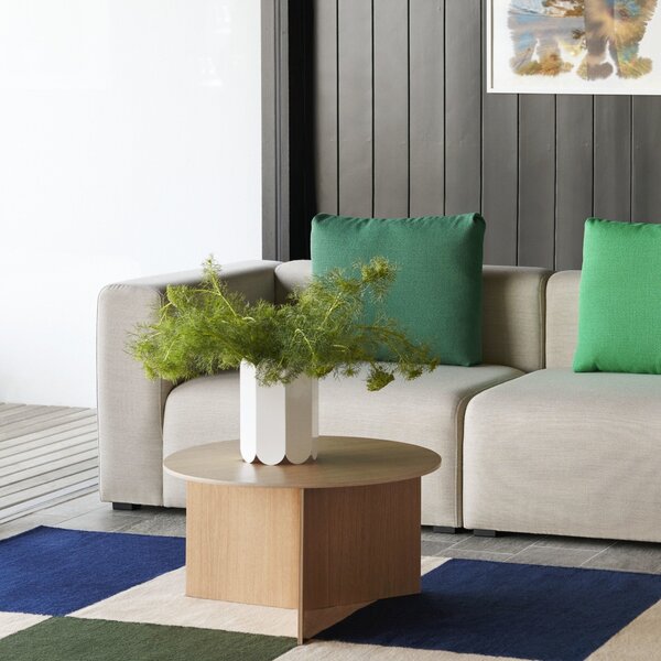 Odkladací stolík Slit Wood, High Black – HAY