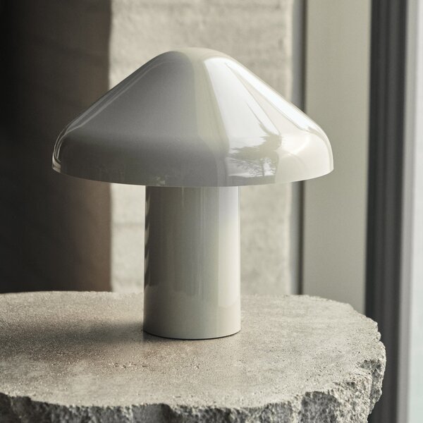Prenosná lampa Pao Portable, Soft Black – HAY