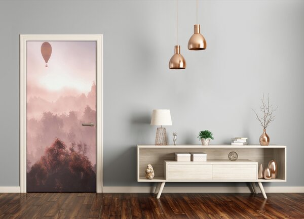 Fototapeta na dvere lietajúci balón les 75x205 cm