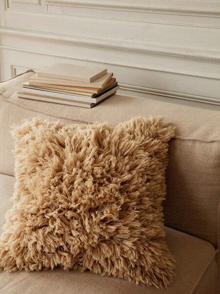 Ferm Living Vankúš Meadow High Pile, light sand
