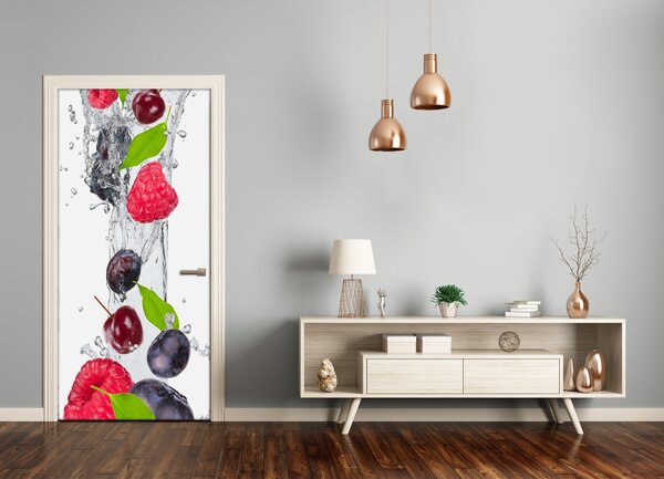 Fototapeta na dvere samolepiace lesné ovocie 75x205 cm