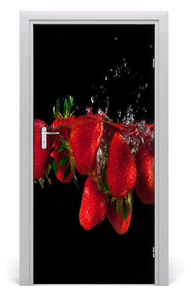 Fototapeta na dvere samolepiace jahody vo vode 95x205 cm