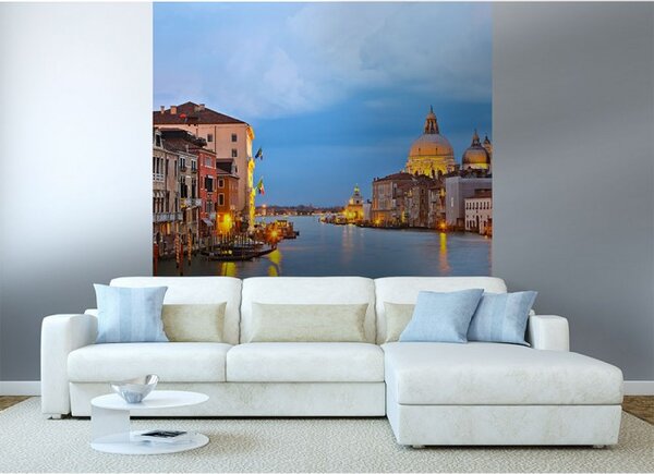 DIMEX | Vliesová fototapeta na stenu Grand Canal MS-3-0029 | 225 x 250 cm | modrá, žltá, béžová