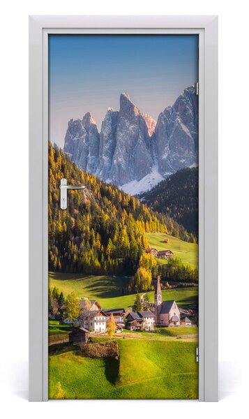Fototapeta dvere samolepiace mestečko v horách 85x205 cm