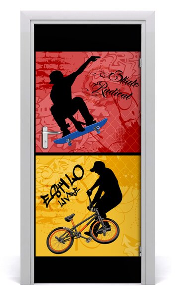 Fototapeta samolepiace dvere bicykel a skateboard 85x205 cm