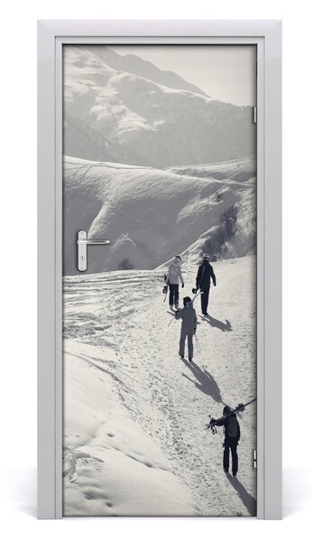Fototapeta na dvere ľudia lyžiarov 85x205 cm