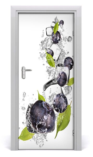 Fototapeta na dvere samolepiace jahody a ľad 85x205 cm