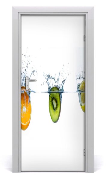 Fototapeta na dvere samolepiace ovocie pod vodou 85x205 cm