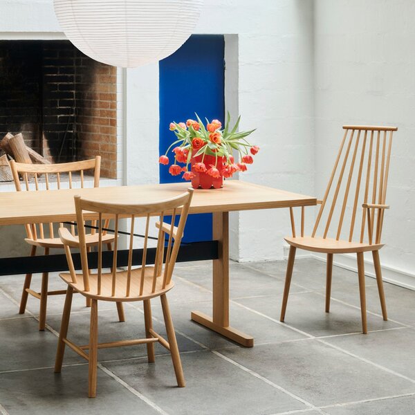 Jedálenská stolička J110, Dark Oiled Oak – HAY