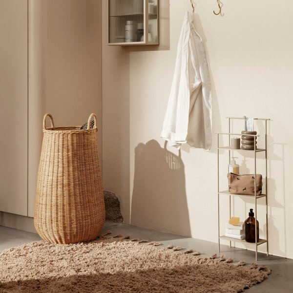 Policová zostava do kúpeľne Dora, Cashmere – Ferm Living