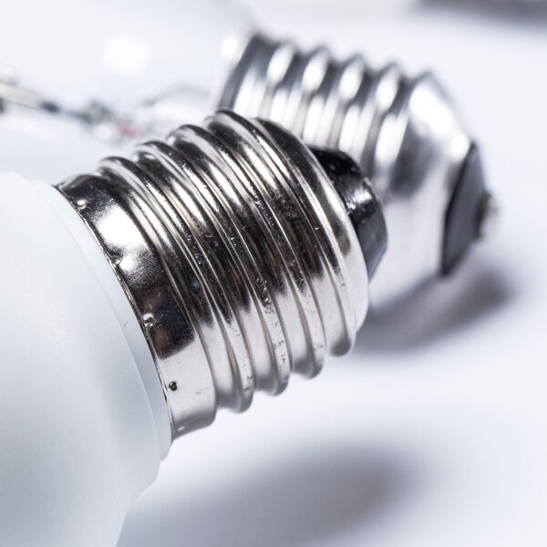 TooLight LED žiarovka E-27 15W RSL029 teplá biela