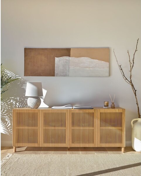 Nízka komoda v dekore duba v prírodnej farbe 180x72 cm Beyla – Kave Home