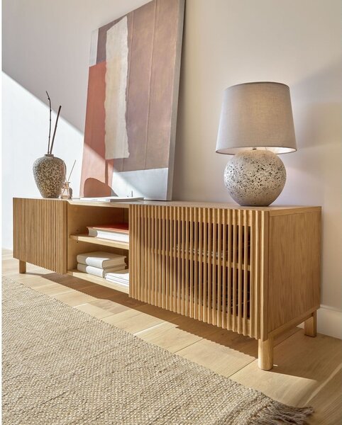 TV stolík v dekore duba v prírodnej farbe 180x50 cm Beyla – Kave Home