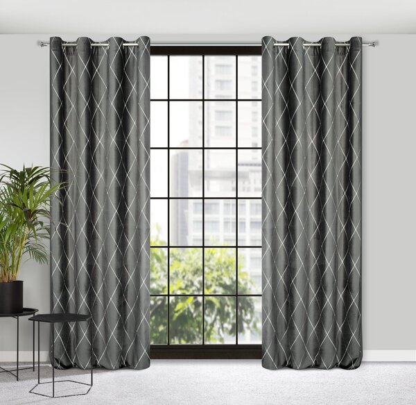 ZATEMŇOVACÍ ZÁVES NA KRÚŽKOCH PIERRE CARDIN MARGO 140X250 CM STRIEBORNÁ
