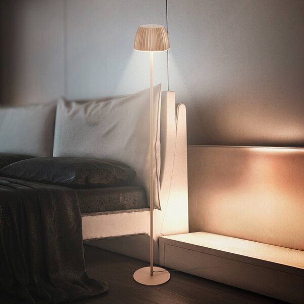 LED stojacia lampa Loca, hnedá, výška 123 cm, plast/kov, Hnedá / hrdzavá, Obývacia izba / jedáleň, kov, Moderný, Stojaca lampa
