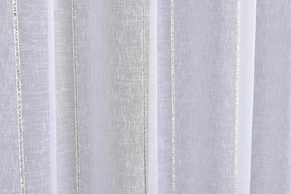 Záclona markíza, pruhy lurex strieborný, biela 150 cm
