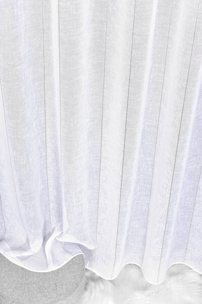 Záclona markíza, pruhy lurex strieborný, biela 150 cm