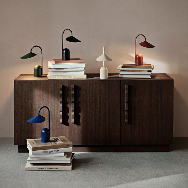 Prenosná lampa Arum, Bright Blue – Ferm Living