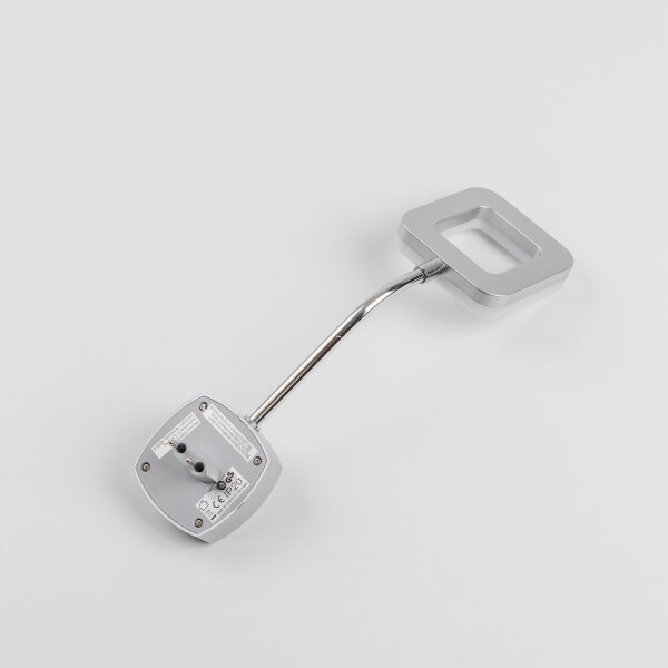 LED nástenná lampička do zásuvky LED/3,2W/230V matný chróm