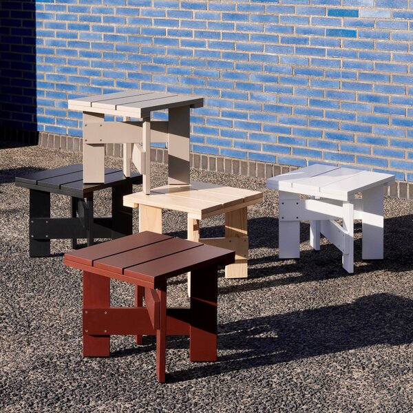 Záhradný stolík Crate Low Small, Iron Red – HAY