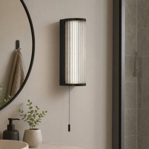 Searchlight LED nástenné svetlo Rue, čierna, IP44, kov, sklo, 3 000 K, Čierna, Kúpeľňa, kov