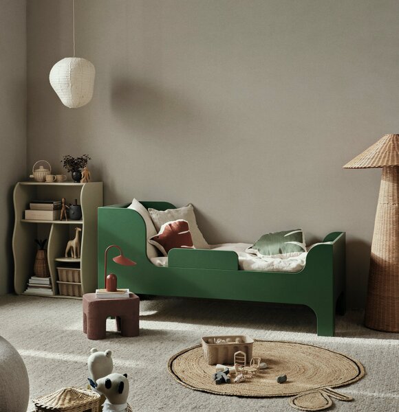 Vankúš Swif Bird, Avocado Green – Ferm Living