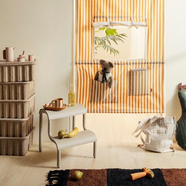 Stolička Up Step, Poppy Red – Ferm Living