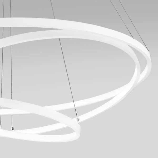 LED luster na lanku Dea 2 stmievateľný – Biela