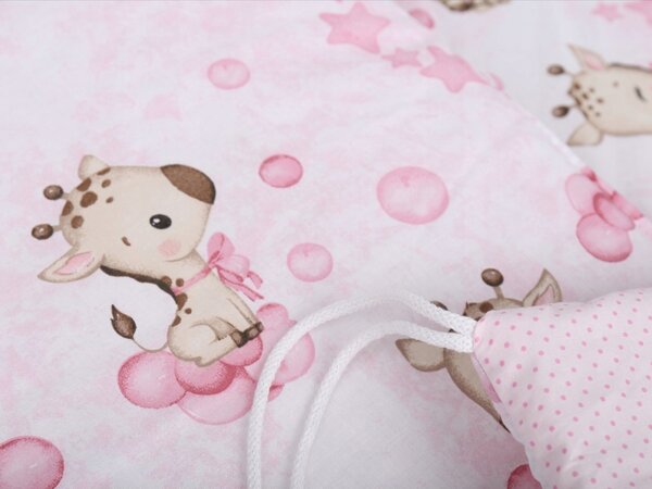BabiM Mantinel do postieľky Baby 180x30 Girafee Ružová-žirafa