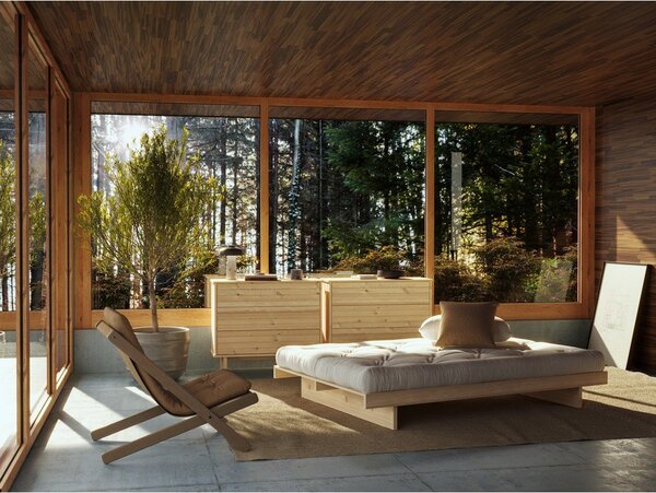 Dvojlôžková posteľ z borovicového dreva 180x200 cm – Karup Design