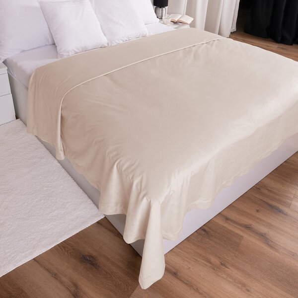 Biante Zamatový prehoz na posteľ Velvet Prémium SVP-020 Béžový 140x200 cm