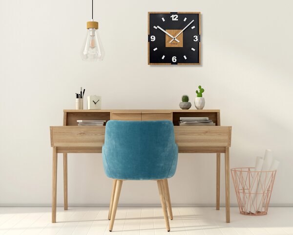 Dekorstudio Nástenné hodiny s dubovou dyhou Scandi 30x30 cm – čierne