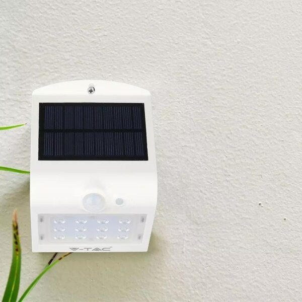 LED Solárne nástenné svietidlo so senzorom LED/1.5W/3,7V IP65 biela