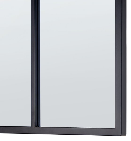 Nástenné závesné zrkadlo čierne kovové sklo 38 x 132 cm tvar okna obdĺžnikový kovový rám priemyselný moderný dizajn
