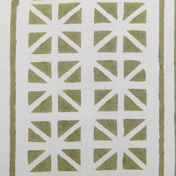 Sada 2 dekoratívnych vankúšov zelená biela bavlna 45 x 45 cm geometrický vzor bloková potlač so strapcami boho moderný štýl doplnky