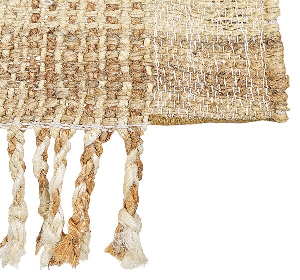 Koberec béžový jutový 140 x 200 cm obdĺžnikový ručne tkaný so strapcami boho dizajn spálňa obývacia izba