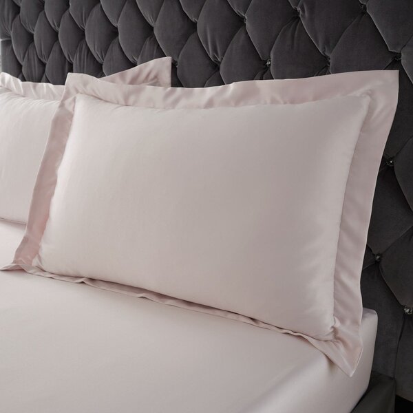 Saténové obliečky na vankúše v súprave 2 ks 50x75 cm Silky Soft – Catherine Lansfield