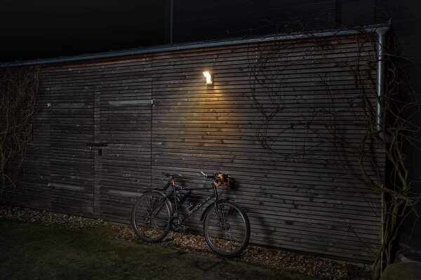 Ledvance -LED Vonkajšie nástenné svietidlo so senzorom SPOT LED/8W/230V IP55 čierna