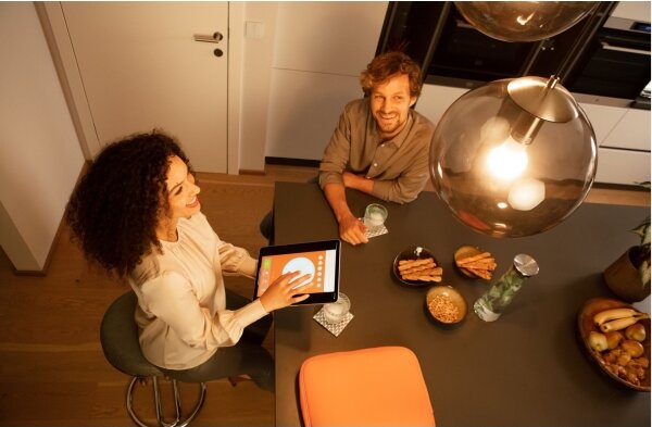 LED Stmievateľná antibakteriálna žiarovka A40 E27/9W/230V Wi-Fi - Ledvance