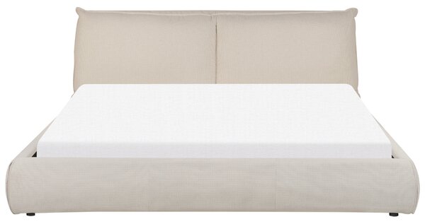 Posteľ béžová polyester látkové čalúnenie 180 x 200 cm lamelový rošt hrubé čalúnené čelo postele moderný štýl spálňa