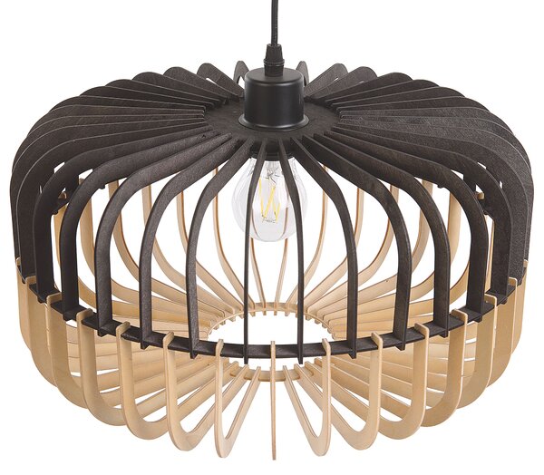 Závesná lampa čierna svetlé drevo preglejka geometrické otvorené tienidlo moderný škandinávsky štýl kuchyňa jedáleň