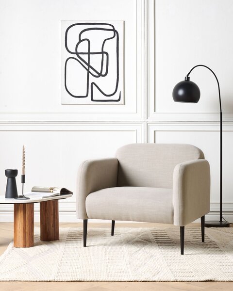 Kreslo sivobéžové látkové čalúnenie čierne kovové nohy 83 x 74 x 77 cm nízke operadlo retro štýl obývacia izba