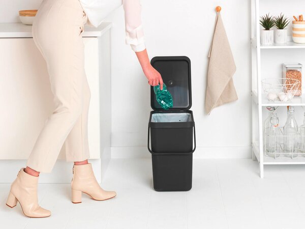 ODPADKOVÝ KÔŠ 25 l Brabantia - Upratovanie