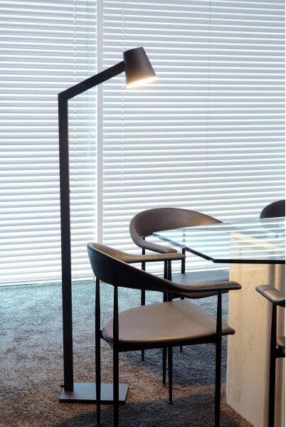 Lucide 20710/01/30 - Stojacia lampa MIZUKO 1xE14/40W/230V