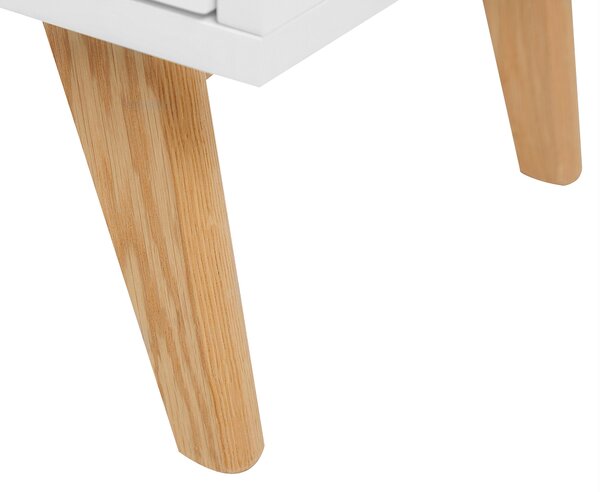 TV stolík biela svetlé drevo MDF 55 x 180 x 40 cm nohy z dubového dreva úložný priestor 3 zásuvky 3 otvorené police moderný štýl obývačka