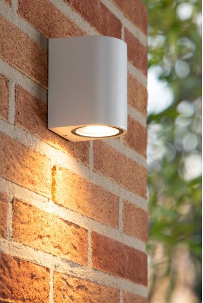 Lucide 69801/01/31 - Vonkajšie nástenné svietidlo ZARO 1xGU10/35W/230V IP44 biela