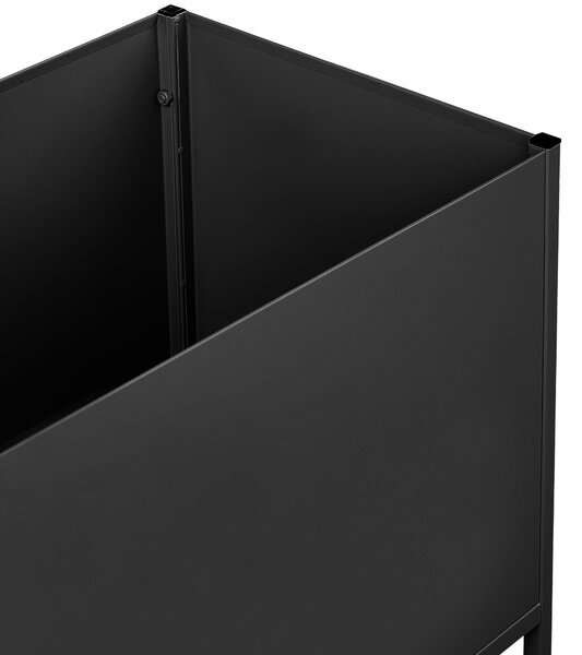 Vyvýšený kvetináč čierny kov obdĺžnikový tvar s podstavcom moderný industriálny štýl interiér exteriér