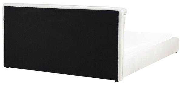 Posteľ krémová biela zamatové čalúnenie 180 x 200 cm s vankúšovým čalúneným čelom moderná spálňa